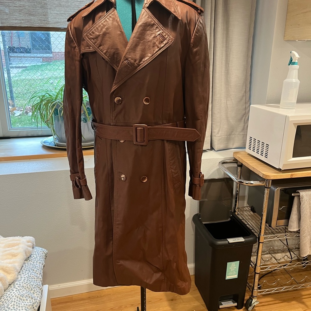 100% leather Coat